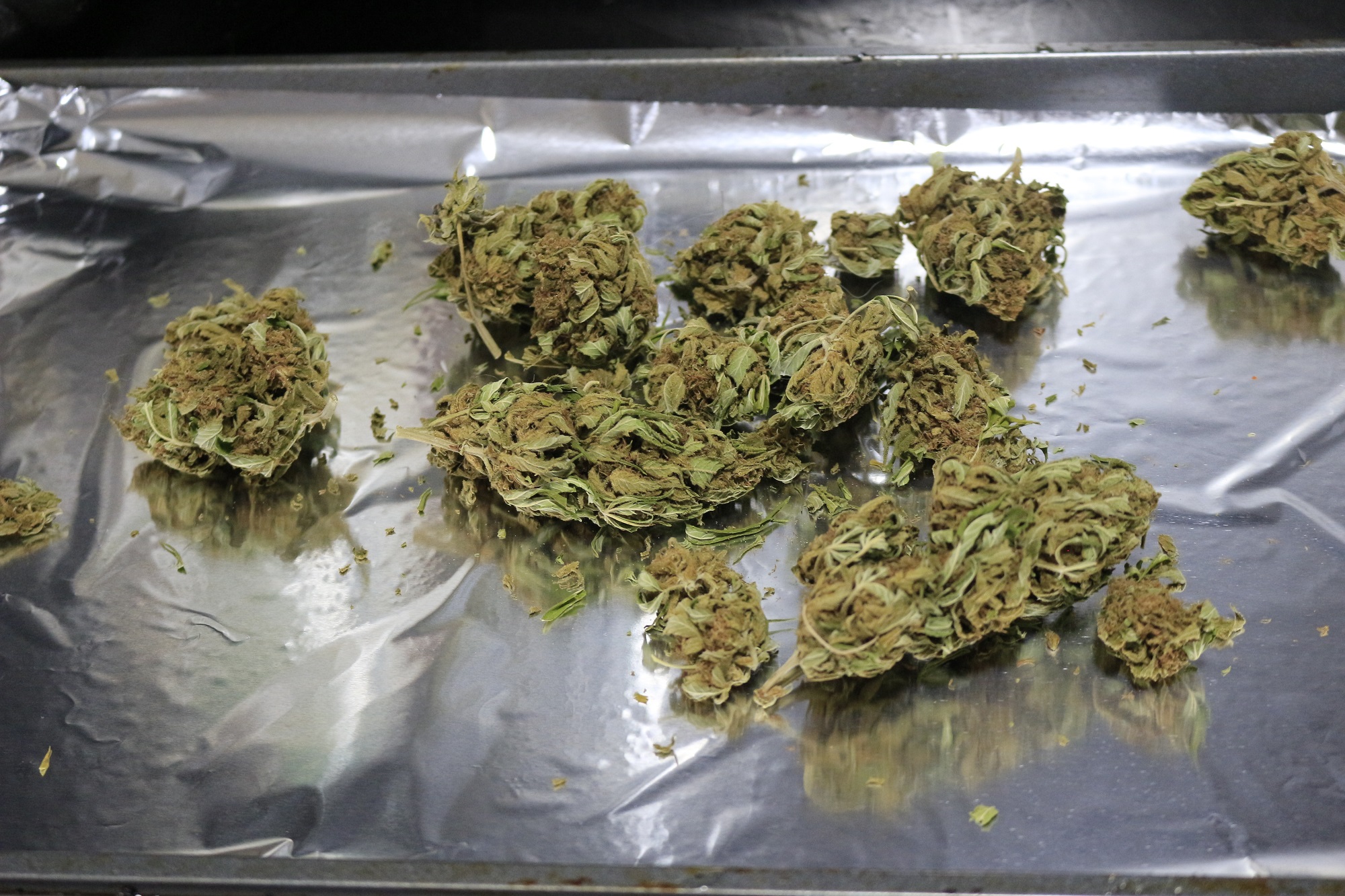 CBD decarboxylation process